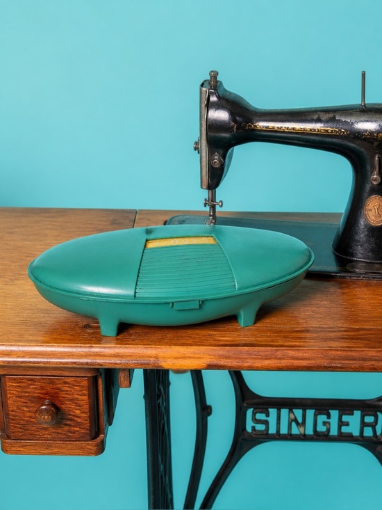 Vintage Sewing Other - Vintage 1960s Singer Sewing Buttonholer in Atomic Green Turquoise Plastic Case